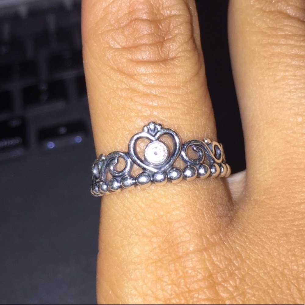 Pandora Princess Ring